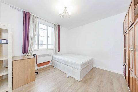 3 bedroom flat to rent, Leinster Gardens, London W2