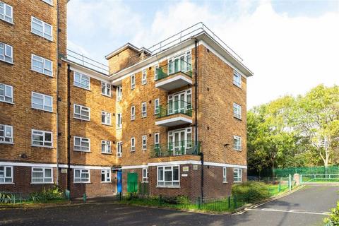 1 bedroom flat to rent, Cranston Estate, London N1