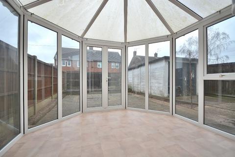 3 bedroom semi-detached house for sale, Elswick Close, Nottingham