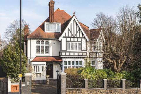 6 bedroom detached house for sale, Cannon Hill, Southgate, London