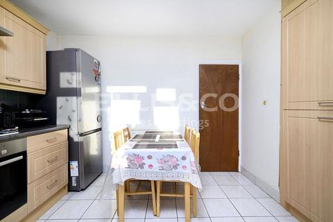 565 Honeypot Lane, Stanmore, HA7 1JQ