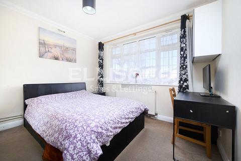565 Honeypot Lane, Stanmore, HA7 1JQ
