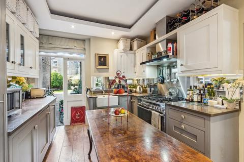 undefined, Albany Mansions, Albert Bridge Road, London