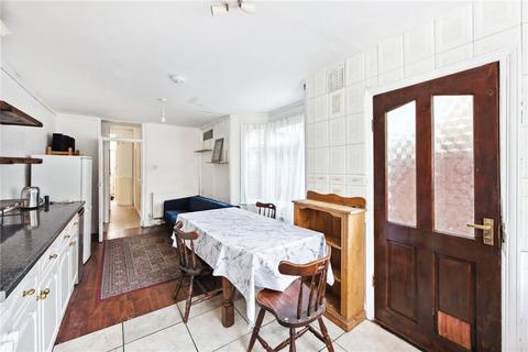 4 bedroom terraced house to rent, Roding Road, London, E5