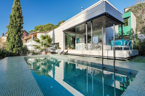 6 bedroom villa, Barcelona