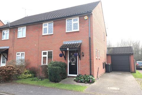 3 bedroom semi-detached house for sale, Rettendon Close, Rayleigh, SS6