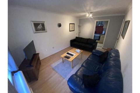 2 bedroom flat to rent, 28 Westwood Road, Southampton