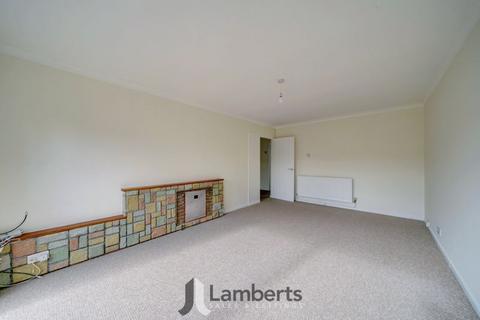 2 bedroom detached bungalow for sale, Ledbury Close, Matchborough East, Redditch