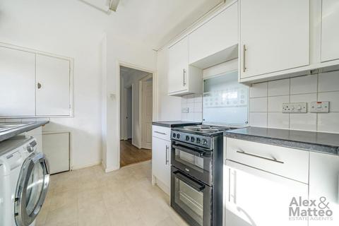 1 bedroom flat for sale, Thorburn Square, Bermondsey, SE1