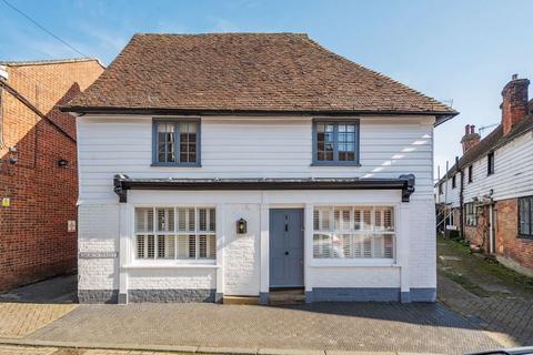 2 bedroom detached house for sale, Church Street, Hadlow, TN11 0DB