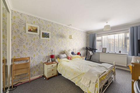3 bedroom semi-detached house for sale, Faraday Ride, Tonbridge, TN10 4RL