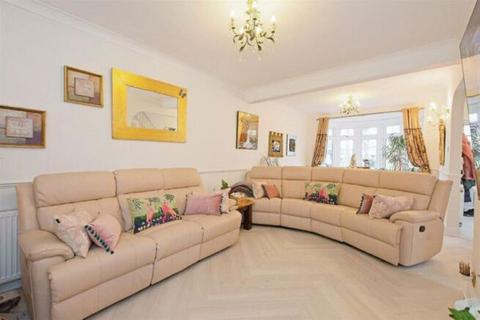 4 bedroom semi-detached house for sale, Hurst Road, Bexley