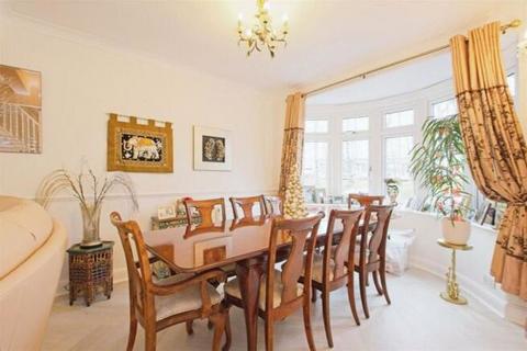 4 bedroom semi-detached house for sale, Hurst Road, Bexley