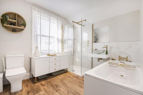 72 Sidcup Hill, Sidcup, DA14 6HY