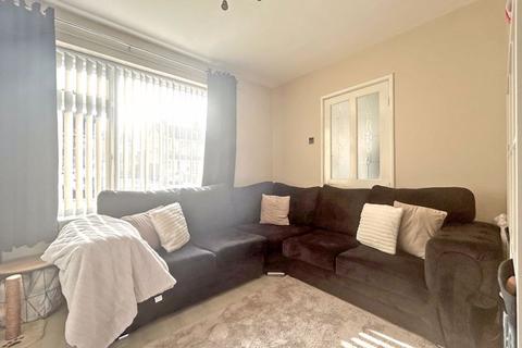 2 bedroom semi-detached house for sale, Kent Road, Wednesbury