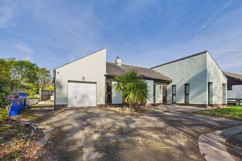 4 bedroom detached house for sale, Old Amroth Road, Llanteg, Narberth