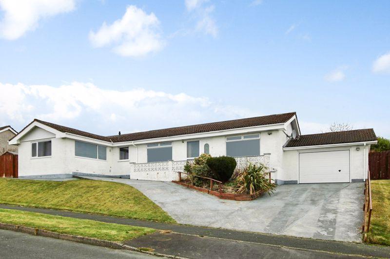 9 Sunnybank Avenue