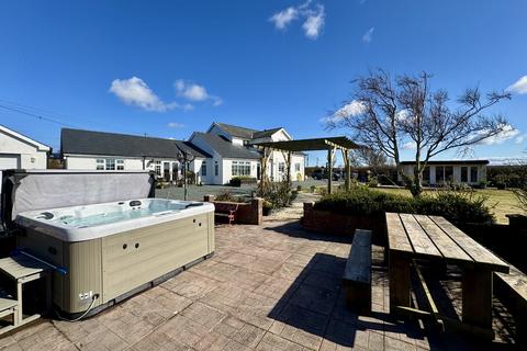 4 bedroom country house for sale, Llanfachraeth, Llanfachraeth, LL65