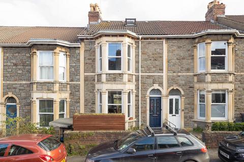 4 bedroom terraced house for sale, Northcote Road, St. George