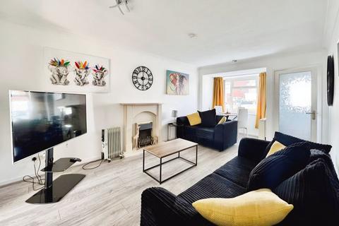 2 bedroom maisonette for sale, Cheswood Drive, Sutton Coldfield, B76 1YE