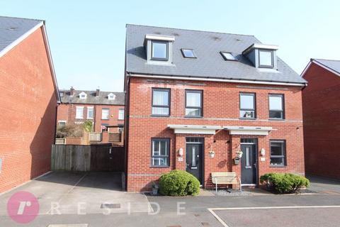 4 bedroom semi-detached house for sale, Montrose Street, Rochdale OL11