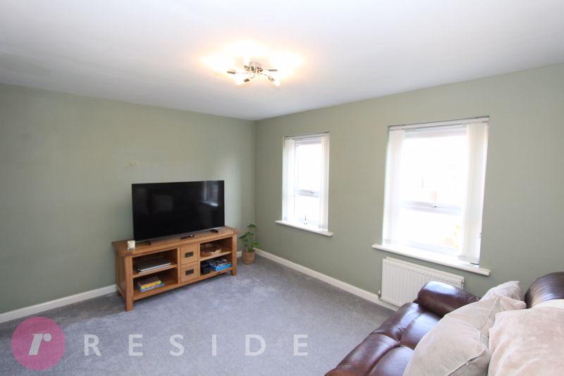 Lounge / Bedroom