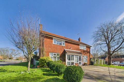 2 bedroom semi-detached house for sale, Tadworth