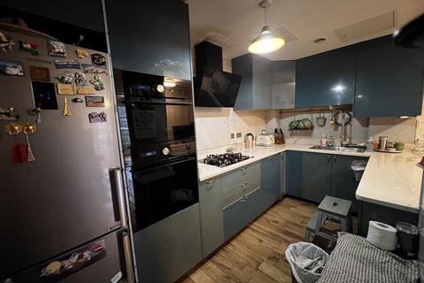 2 bedroom property to rent, 7 Moreton Street, London SW1V