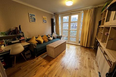 2 bedroom property to rent, 7 Moreton Street, London SW1V