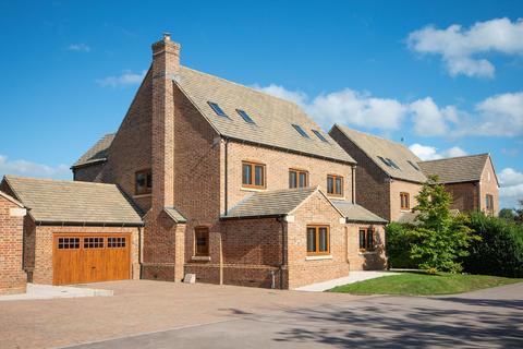 6 bedroom detached house for sale, Seven Acres Close, Main Road, Minsterworth, Gloucester, Gloucestershire, GL2