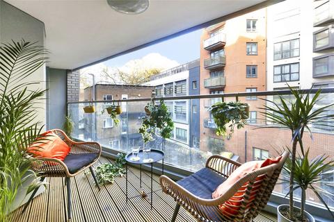 2 bedroom apartment to rent, Glasshouse Yard, London, EC1A