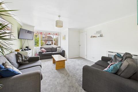 1 Faldo Close, Abbeymead, Gloucester, GL4 5BN