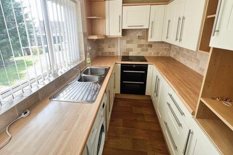 2 bedroom apartment to rent, Alexandria Drive, Westhoughton, Bolton