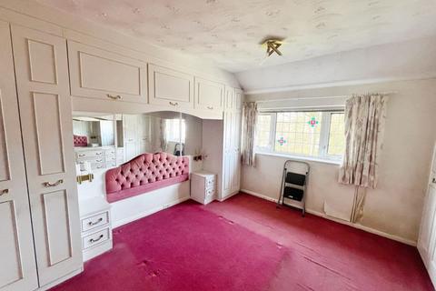 32 Ashness Drive, Bolton, BL2 5ES
