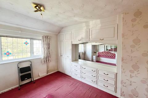 32 Ashness Drive, Bolton, BL2 5ES