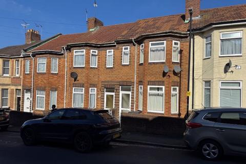 3 bedroom terraced house to rent, Eve Road, Easton, Bristol