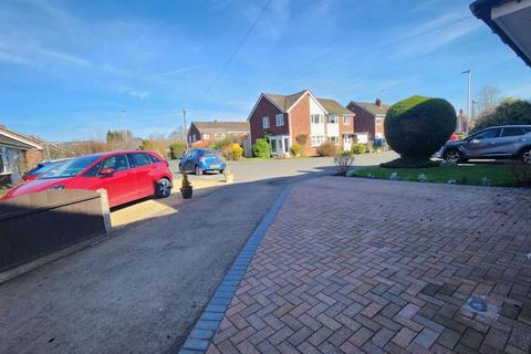 4 bedroom detached house to rent, Boundary House, The Lindens, Shifnal, TF11 8AB