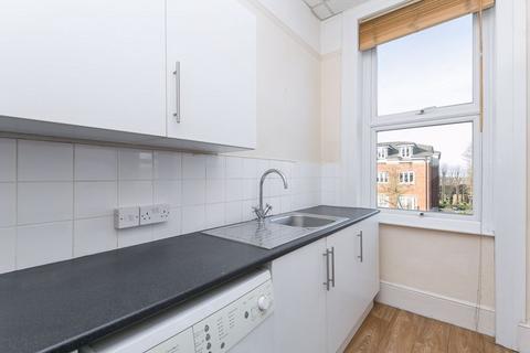 1 bedroom apartment to rent, Normanton Road, South Croydon