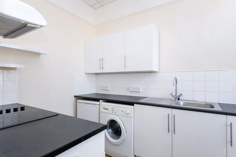 1 bedroom apartment to rent, Normanton Road, South Croydon