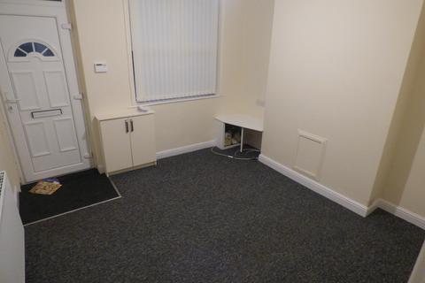 2 bedroom terraced house to rent, Kingsley Road, Sneinton