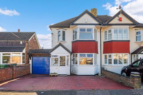 4 bedroom semi-detached house for sale, Amesbury Close, Worcester Park