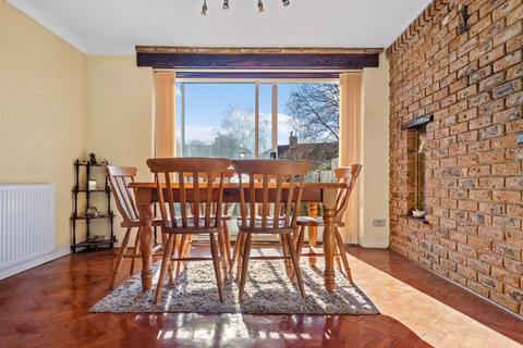 undefined, Amesbury Close, Worcester Park
