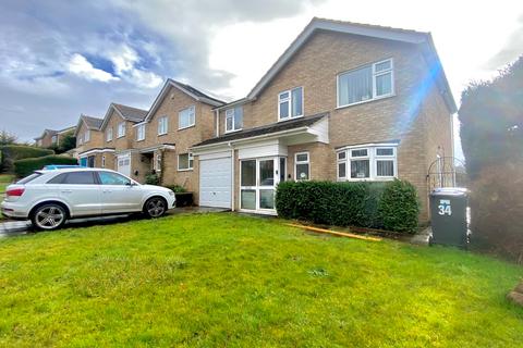 4 bedroom detached house to rent, Chauser Road