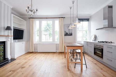 2 bedroom apartment to rent, Barclay Road Fulham SW6