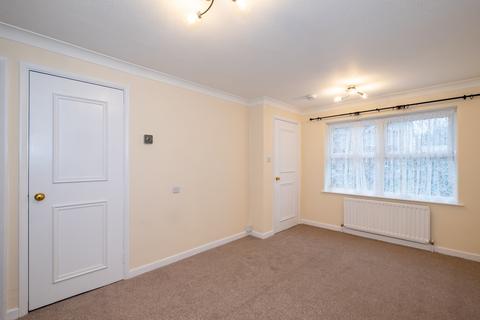 2 bedroom terraced house to rent, Beech Gardens, Worthing