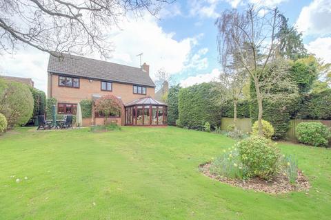 4 bedroom detached house for sale, Oakwood House, Shepherds Mead, Leighton Buzzard, Bedfordshire, LU7