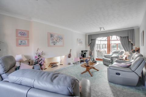 undefined, Oakwood House, Shepherds Mead, Leighton Buzzard, Bedfordshire, LU7