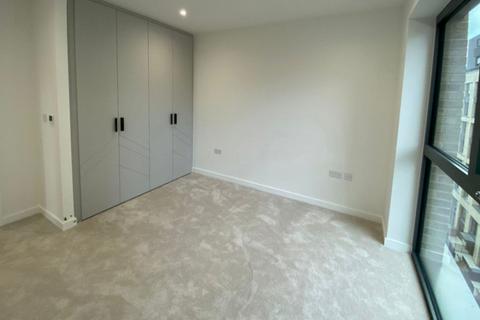 1 bedroom apartment to rent, Damsel Grove, London, N4