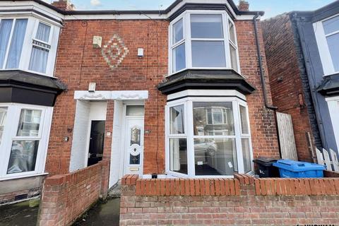 4 bedroom terraced house for sale, Edgecumbe Street, Hull, HU5