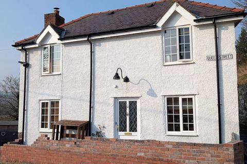 3 bedroom detached house for sale, 2 Queen Strret, Cefn Mawr